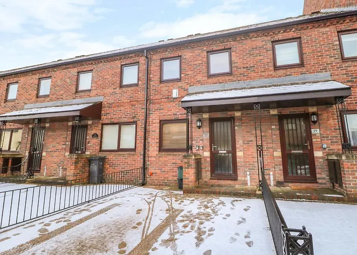 Holiday home 17 Fewster Way *